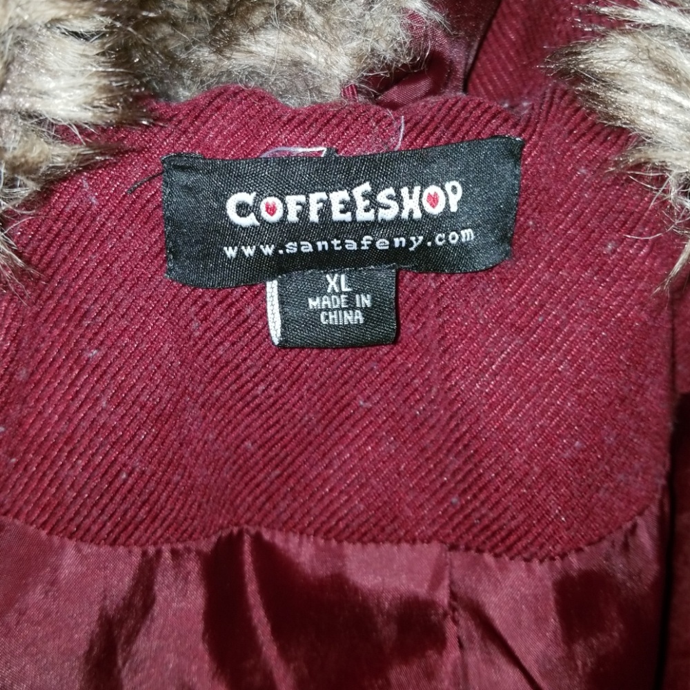 Coat - Picture 3 of 4